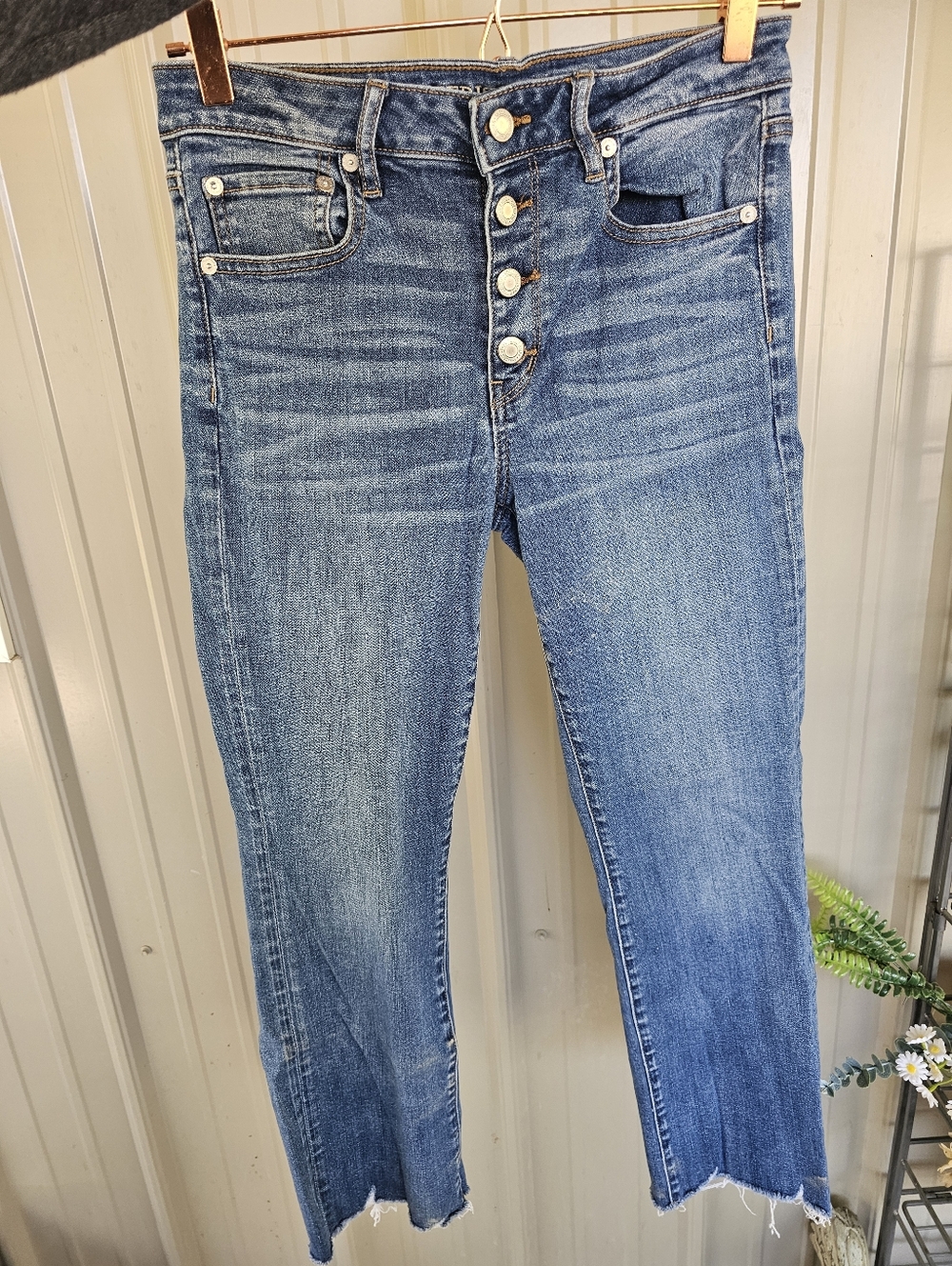 American Eagle Women’s High-Rise Crop Flare Button-Fly Blue Denim Jeans Size 8